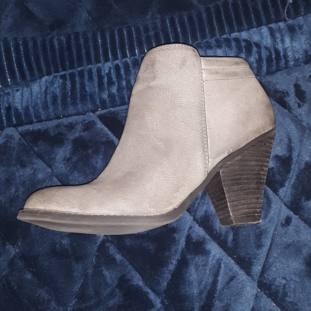 Grey Boots Booties MIA